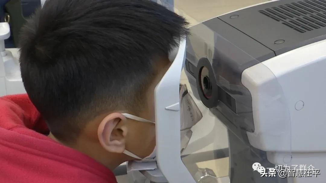 网课进行时!“防蓝光眼镜”是交智商税?到底有用吗?