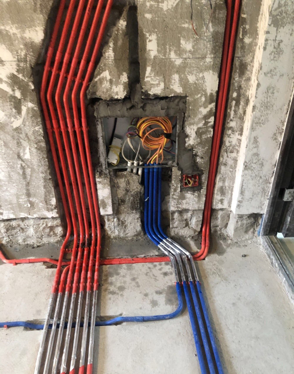 金地三千府别墅装修庭院实景,金地三千府装修设计案例效果图