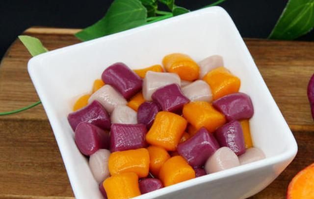 怎样做出来的芋圆才q弹松糯,芋圆怎么做才不粘牙