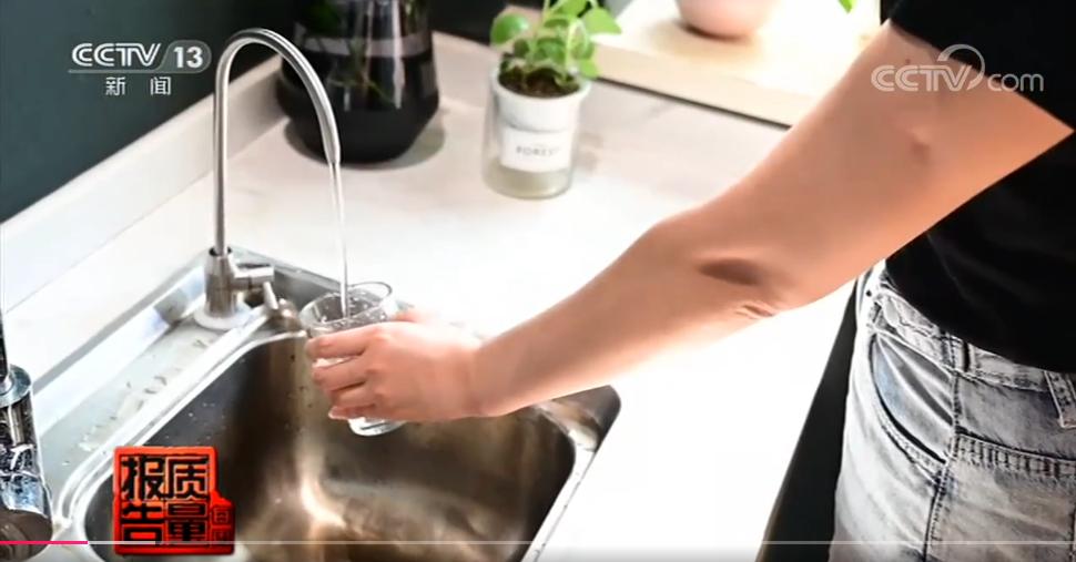 纠结净水器选效果好，还是无废水好？揭秘净水真相，别傻傻被忽悠