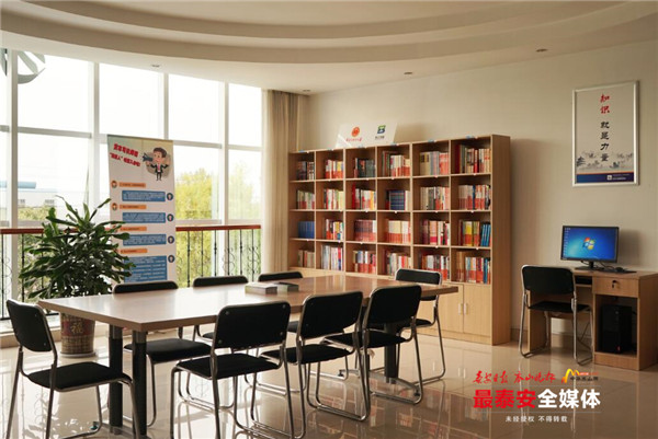 吃、住、休闲全解决，*安泰**高标准的“司机之家”，看着比自己家都好