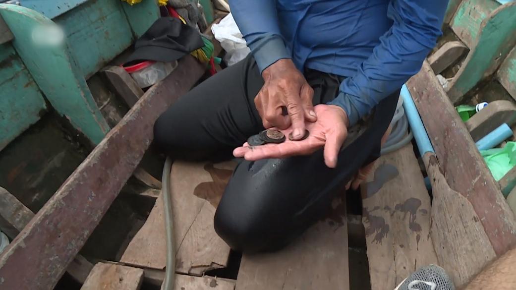 泰国水下寻宝者 (泰国的寻宝淘金者)