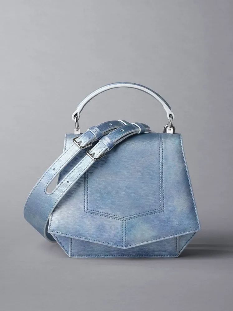 byredo无人区玫瑰香水多少钱,byredo香水无人区玫瑰和超级雪松