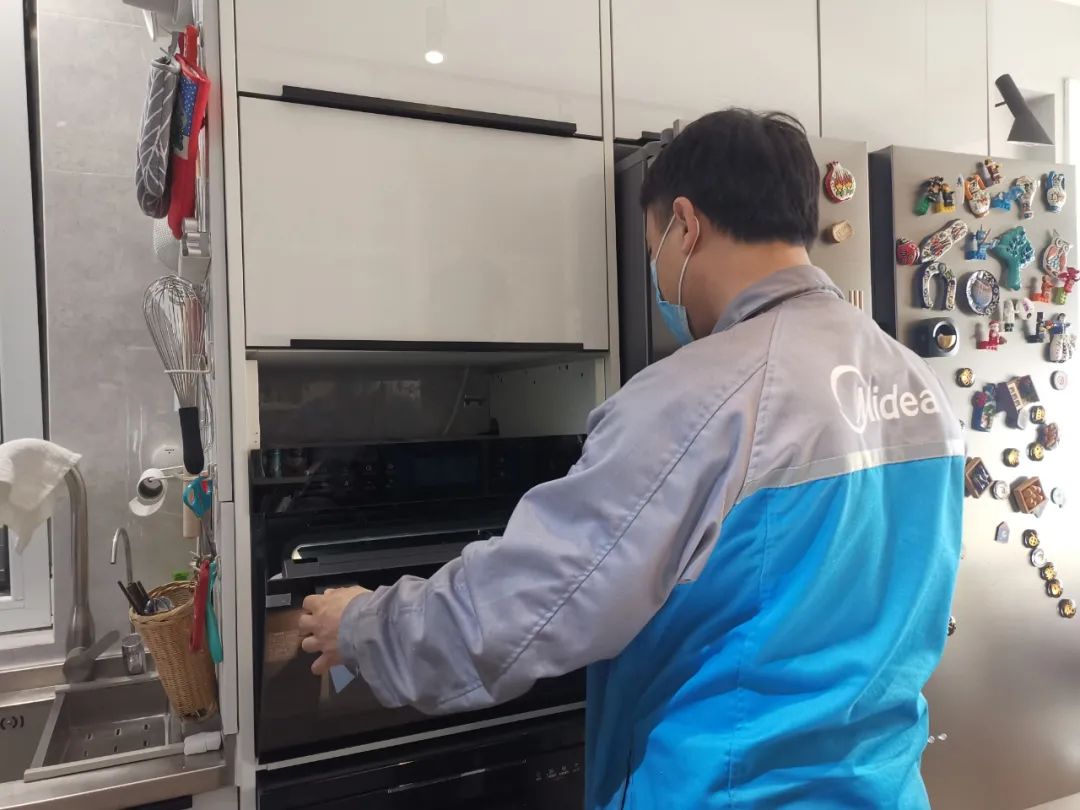 我想问家用台式蒸烤箱哪款最合适,哪款嵌入式蒸烤一体机好