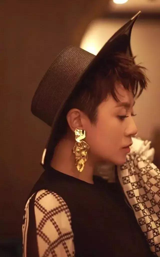 马丽演的喜剧,马丽喜剧之外