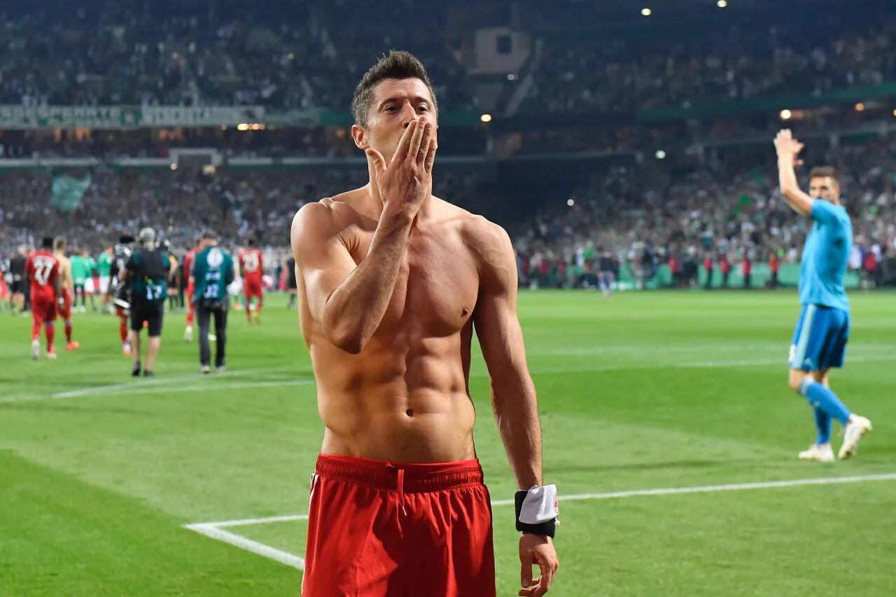 现役进球最多的足球运动员,现役最帅的足球球星