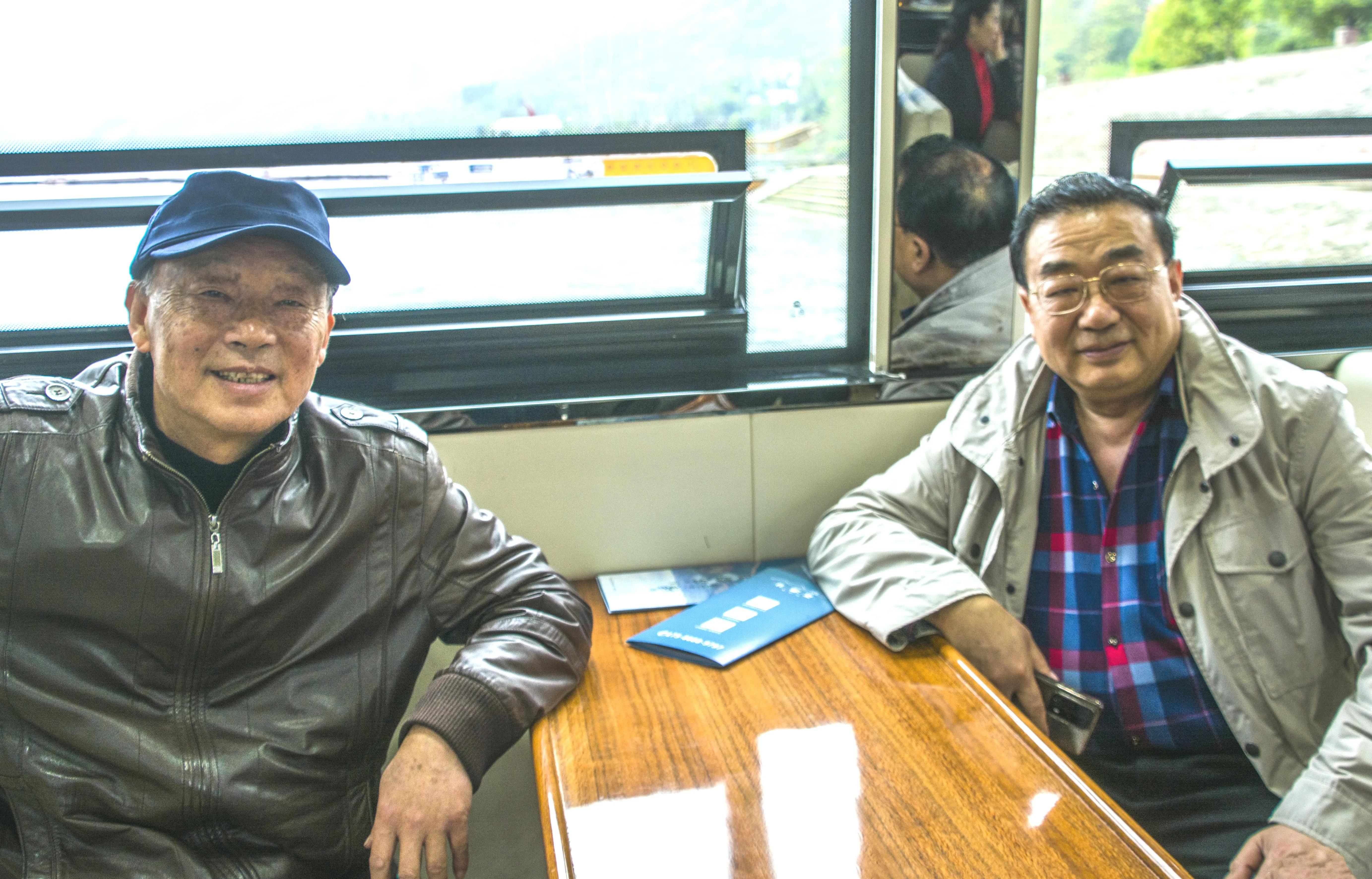 贵州大学1984级管科系同学欢聚毕节录