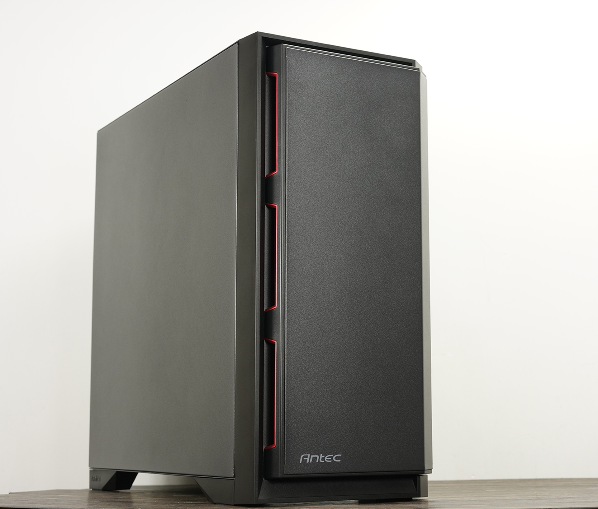 中奖了一个300元的散热却去装了台万元游戏主机？