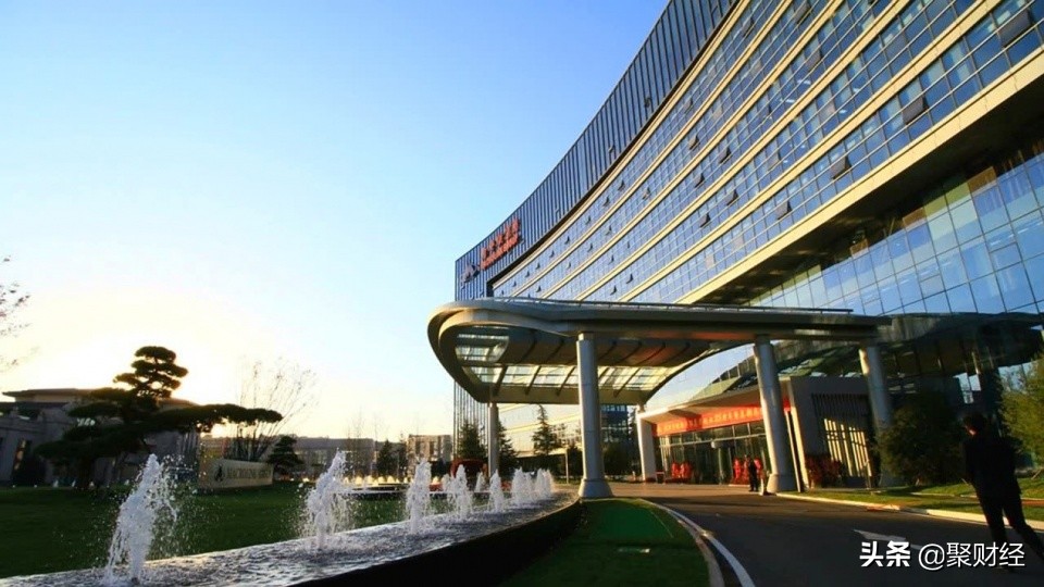 曾被称“湖南民企老大”，如今亏损超7亿，新华联怎么了？