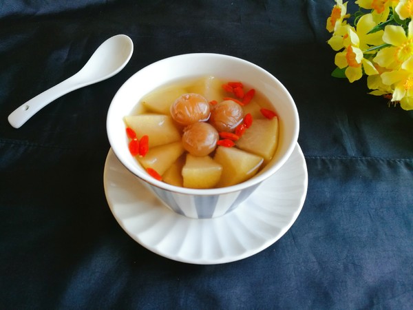 喉咙痛煮什么糖水,小儿清热润肺糖水