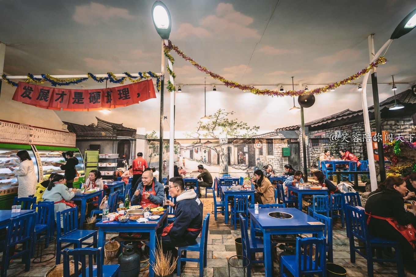 求推荐成都春熙路附近好吃的火锅,成都北平楼老北京涮羊肉自助火锅