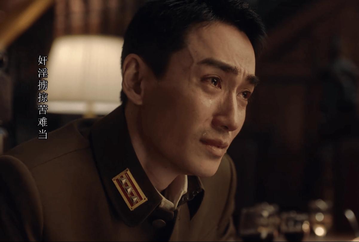 《叛逆者》那些严谨到令人惊叹的细节，昂列、篮球、驳壳枪