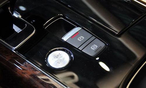 2把车钥匙都丢了怎么办,唯一的车钥匙丢了怎么办