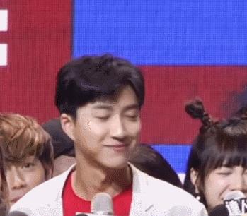 福原爱被家人4年冷*力暴**？婚姻新状况，女方身边有小6岁异性朋友