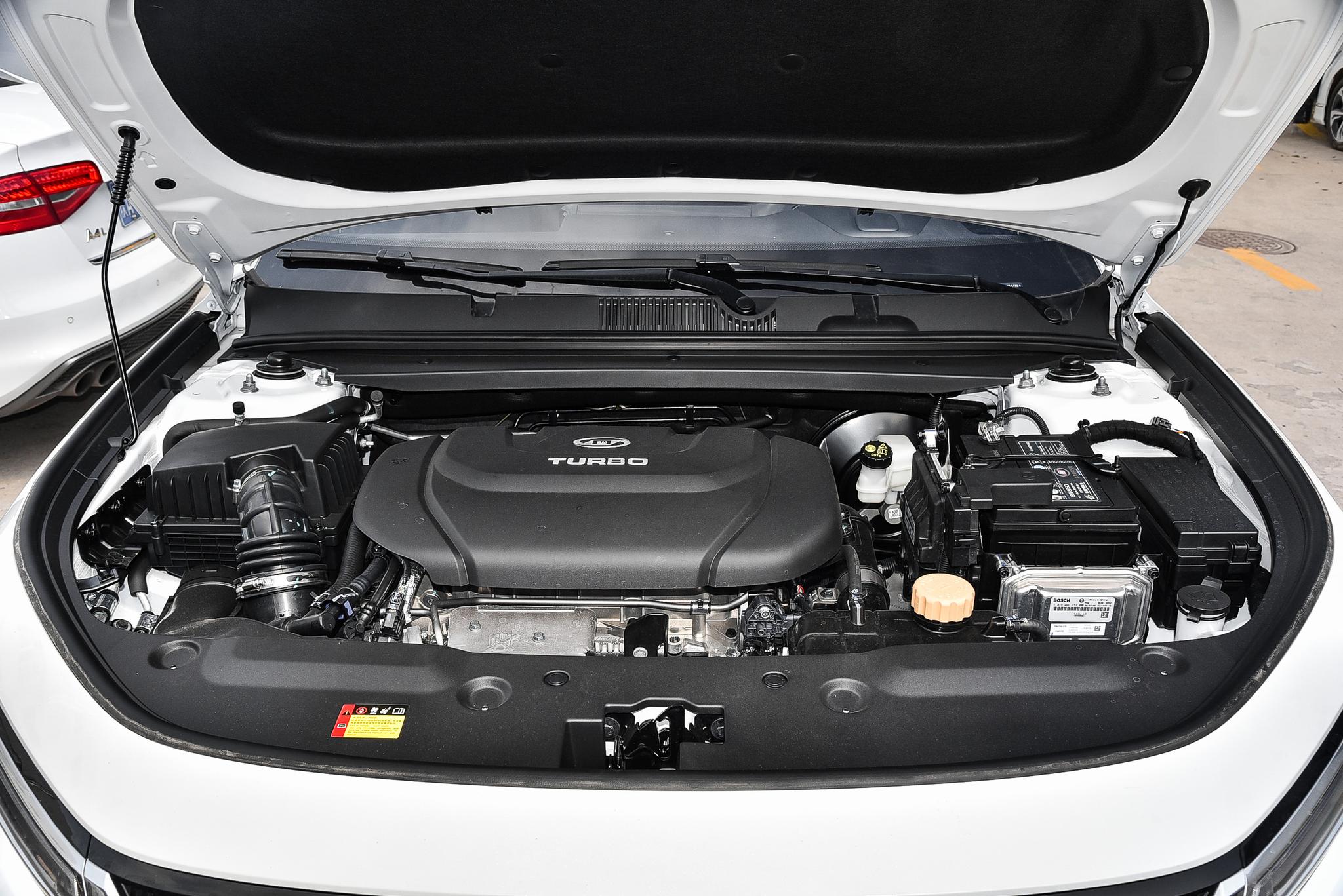 今年买什么车认准这三款准没错,买这4款车动力足油耗低耐开