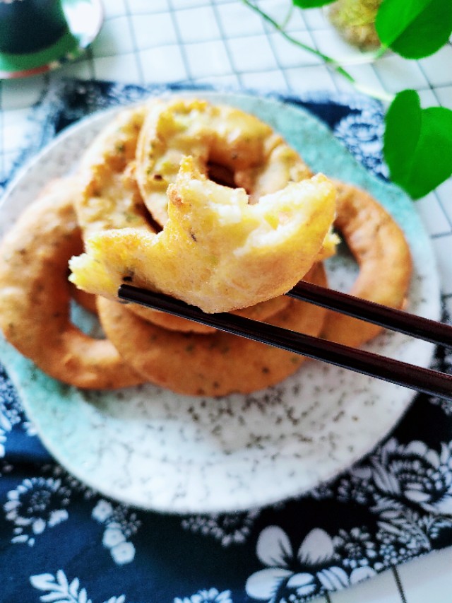 怎样做面窝不沾勺,苕面窝怎么做不粘勺子