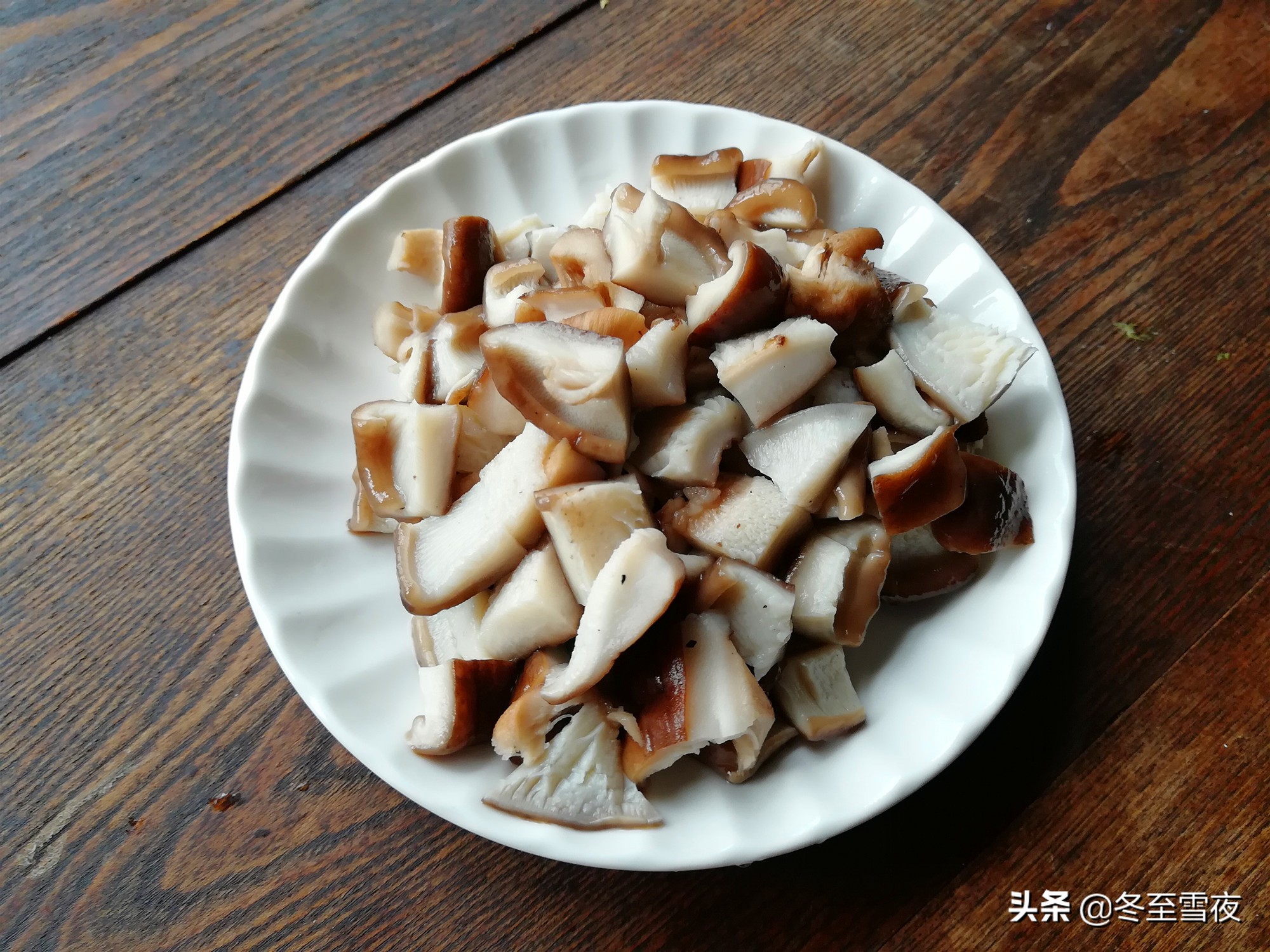 自己炒豌豆在哪里买干豌豆,肉末炒豌豆豌豆要不要焯水