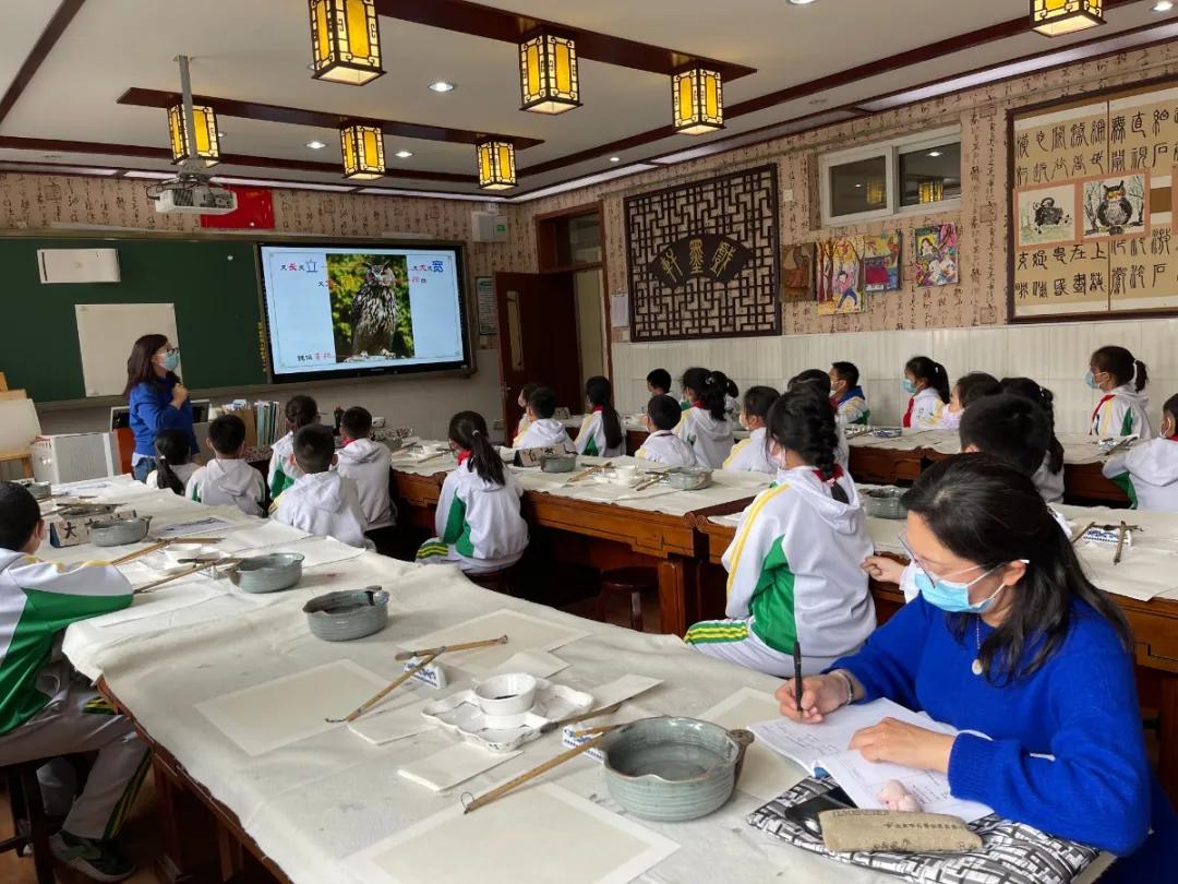 北京教育局领导深入学校,北京市石景山区古城第二小学分校