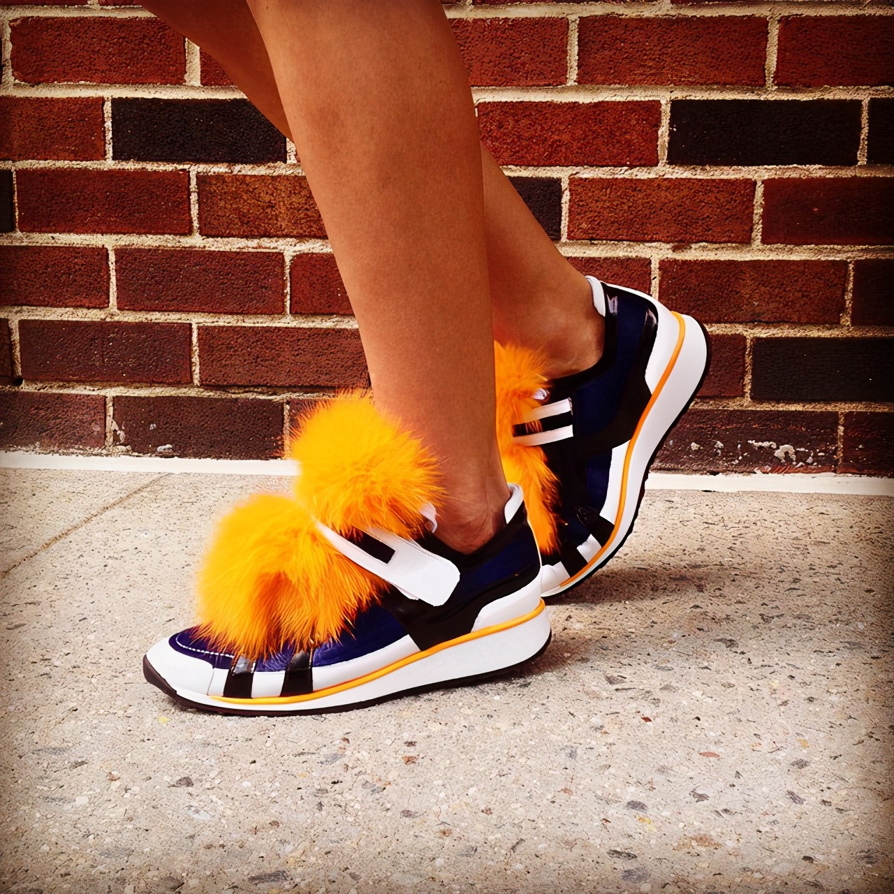 不止一面的毛毛鞋就该这么穿 (入手一双好看又百搭毛毛鞋)