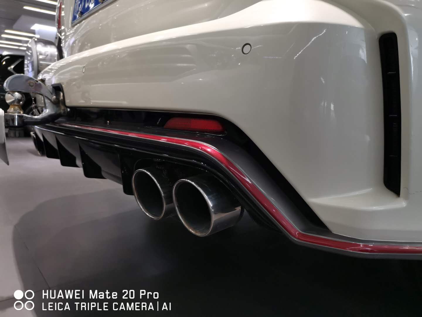 硬派途乐越野车改什么颜色好看,途乐4.0改装机械增压多少钱