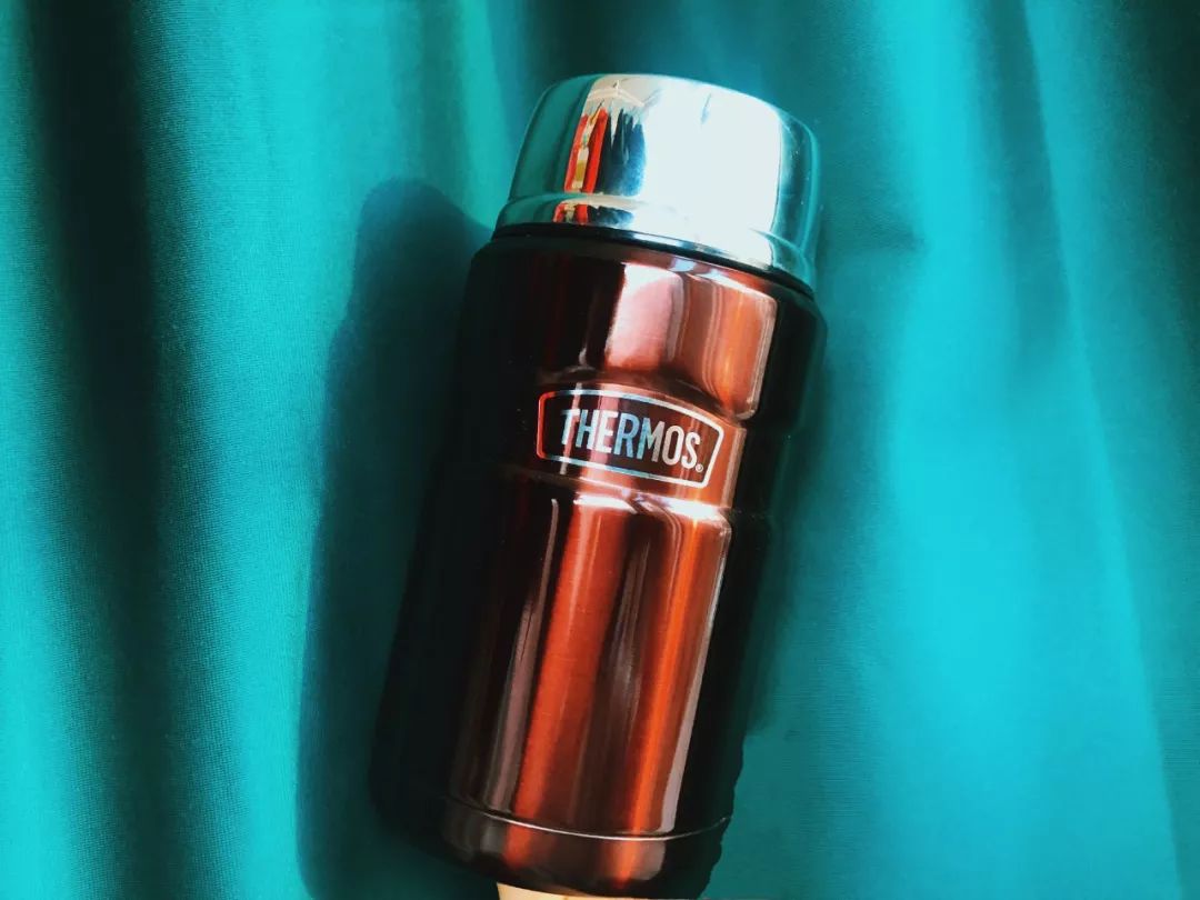 一个冬天的热乎气儿，全靠他们撑着了