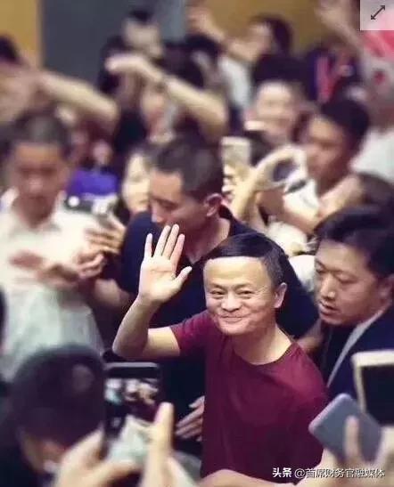 刚刚,马云正式辞职!接班人竟然是身价40亿的会计