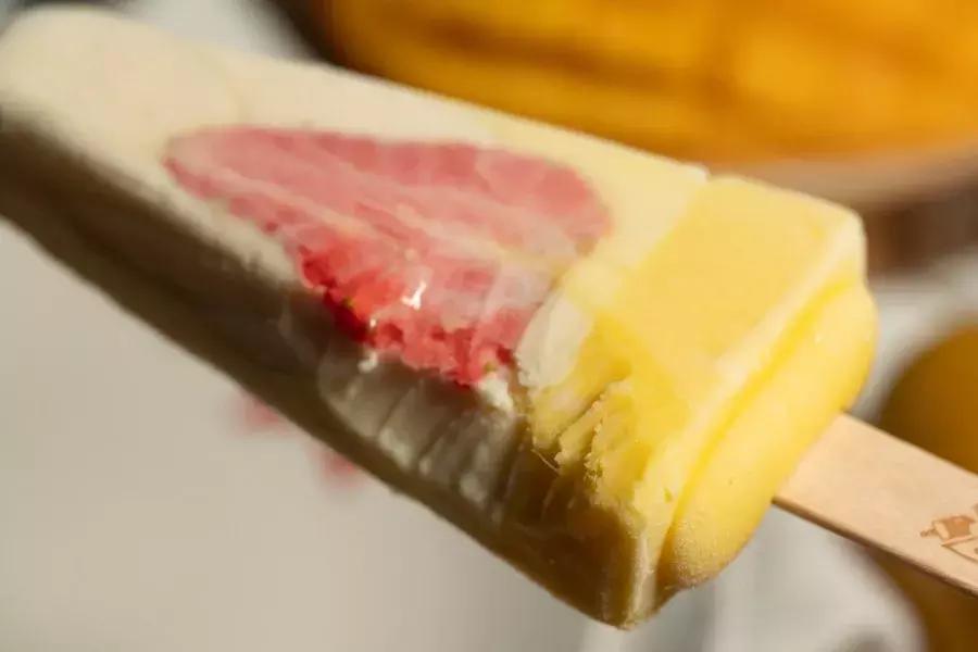 盘点各种颜色的冰淇淋试吃,一次试吃10种冰淇淋