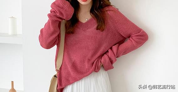 2020新春韩国毛衣款式第一波发布，一起分享编织主流最新流行趋势