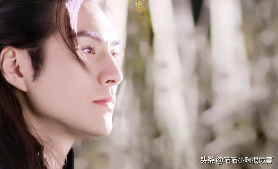 眼里有星辰大海欧美男星,眼睛最好看的十大男明星