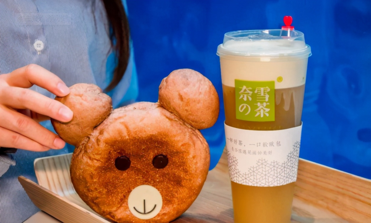 奶茶炒到2000元一杯,一杯奶茶炒到500块