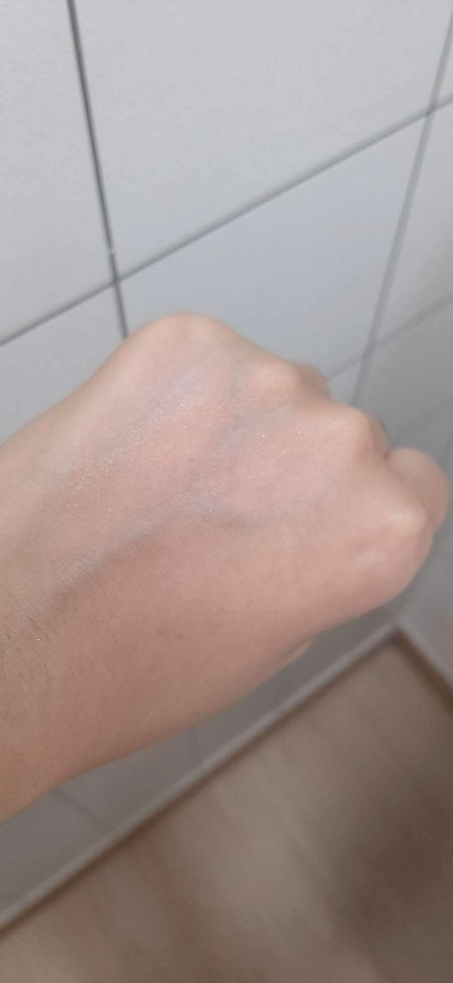 平平无奇的化妆小物,分享铁皮的化妆品