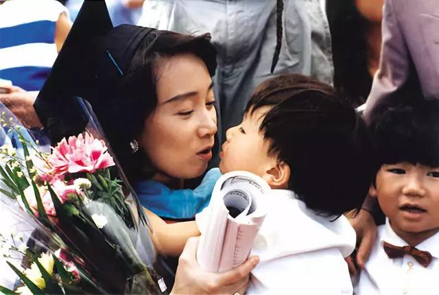 陈美龄带着孩子怎么读博士,教育博士陈美龄