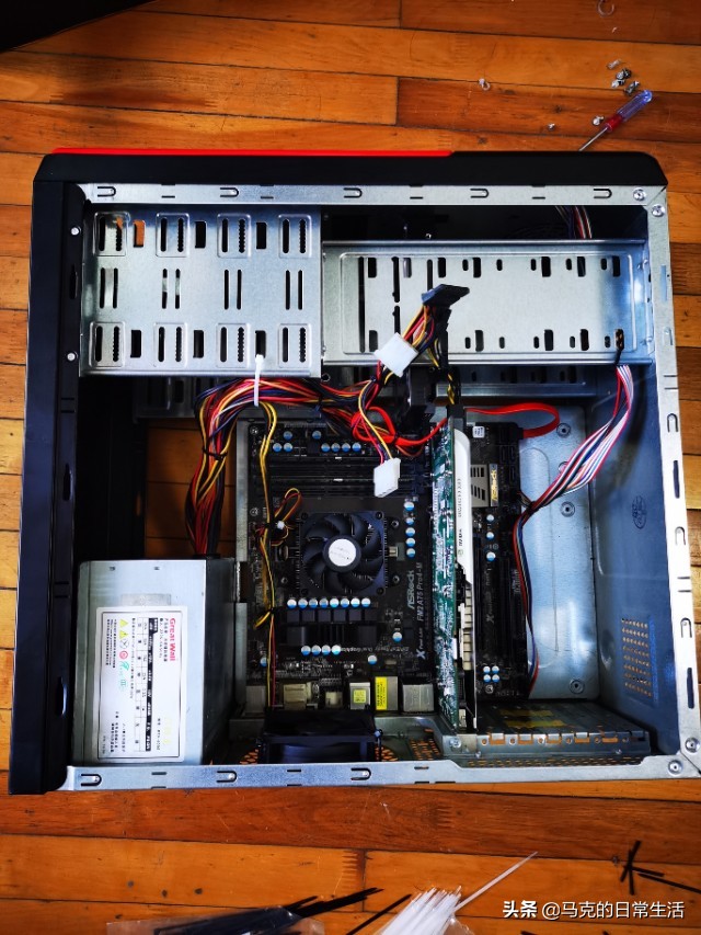 500元以内办公主机,1000块组装一台顶级游戏主机