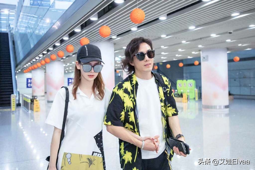 戚薇素颜被吐槽,戚薇韩范十足现身机场