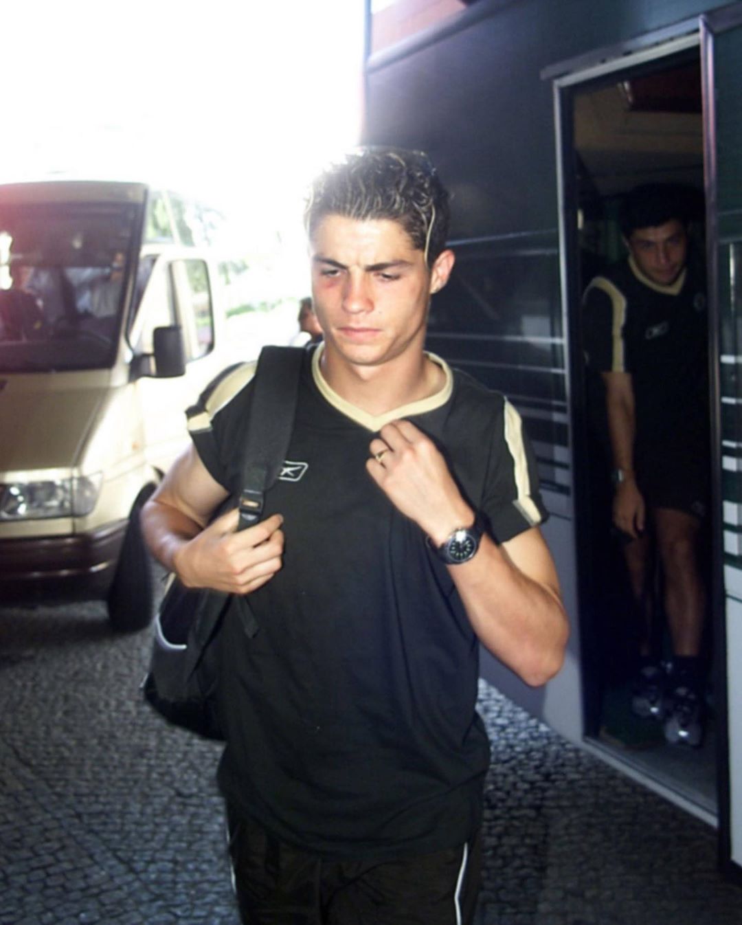 c罗足球生涯介绍,足球c罗的传奇之路