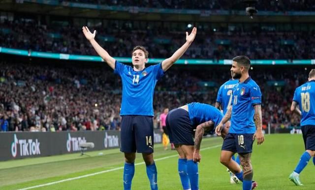 欧洲杯决赛意大利vs英格兰时间表,英格兰对意大利九十分钟比分预测