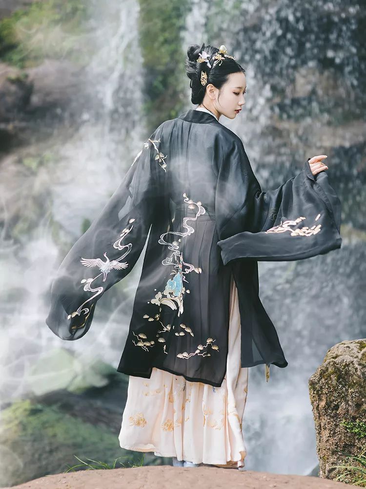 汉服种草女款,汉服种草古风