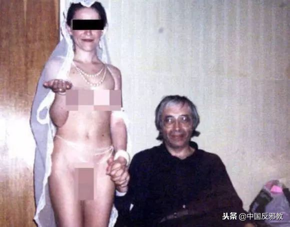 他们竟用瑜伽宣扬色情、发展*教邪**，健康的外表下包裹着邪恶的心