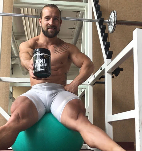 腿围76厘米，深蹲260公斤，竟然是一位自行车运动员