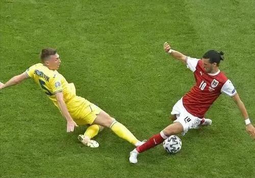 懂球帝全场比分图怎么弄,意大利vs奥地利直播半全场