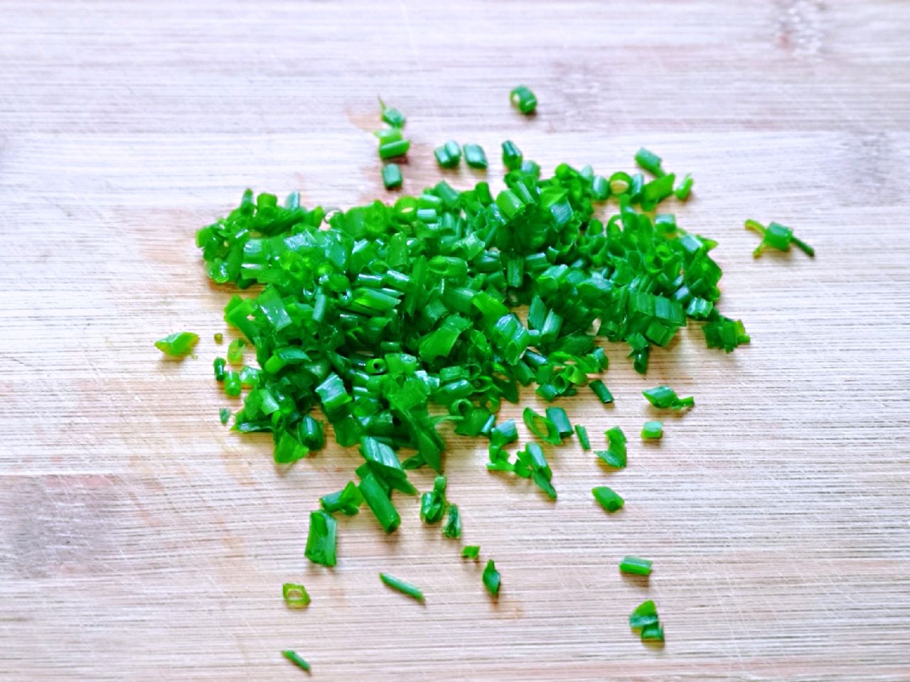 饺子皮剩下来怎么利用起来,饺子皮多了怎么办又快又好