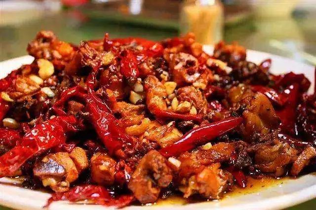 五一必打卡人气美食街推荐,7条吃货必打卡的美食街