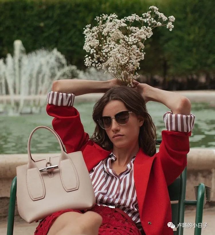 最有权势的德国总理天天背的千元包，这个法国的品牌到底多好用