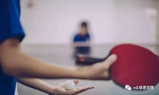 正手抽球怎么打出弧度,乒乓球怎么抽球劲大