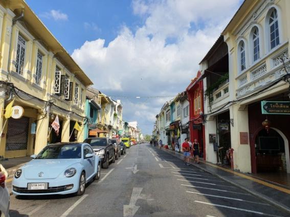 去普吉岛哪里买特产最便宜,去泰国普吉岛准备什么吃的带去