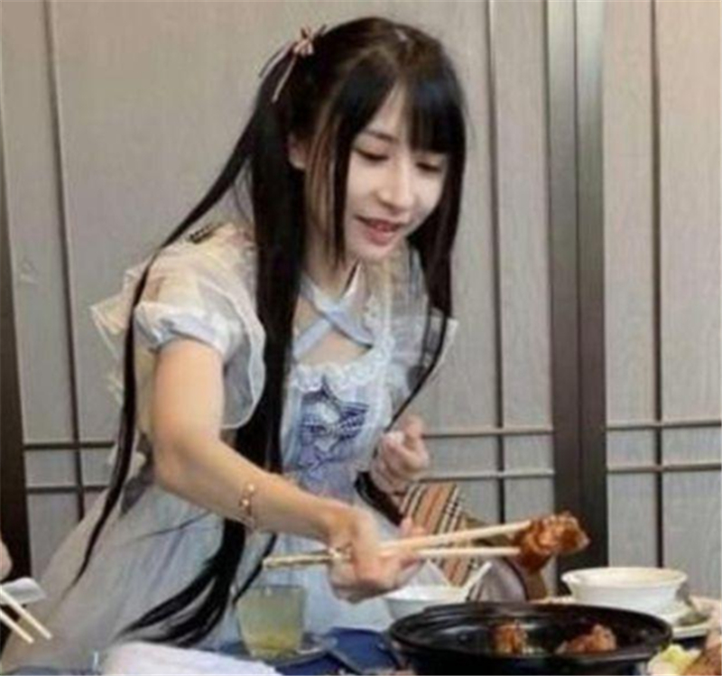 蔡萝莉爆红视频,蔡萝莉转型成功