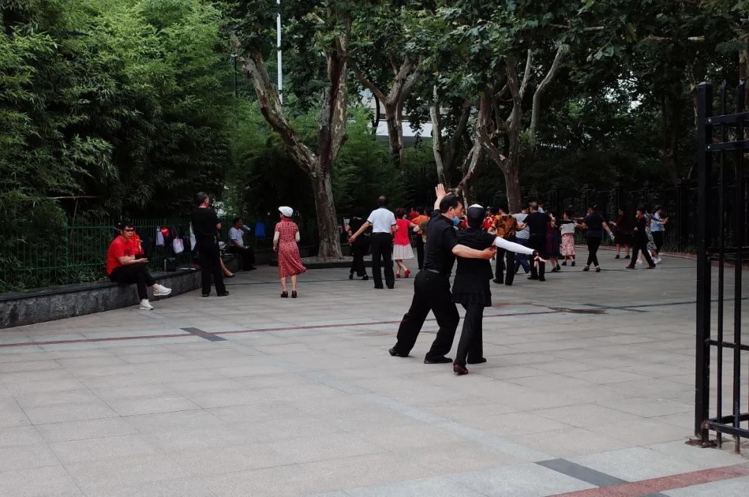 我不许你只是路过上海虹口