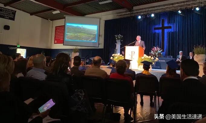 美国毕业季今年,美国中美教育差异点