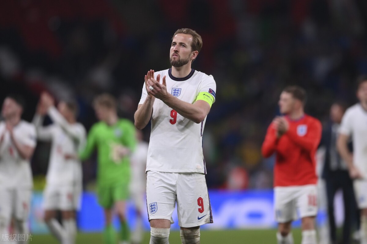 凯恩离开热刺去哪里了,凯恩转会热刺时多少钱