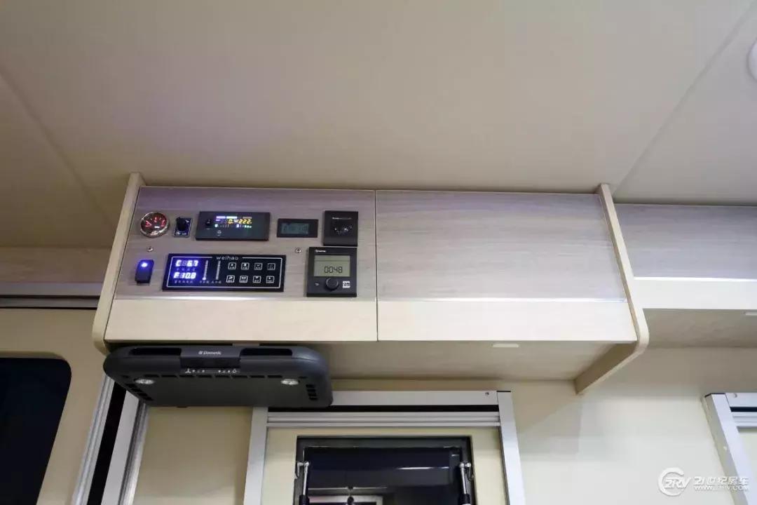 四驱带差速锁越野原厂房车,低顶四驱越野房车介绍